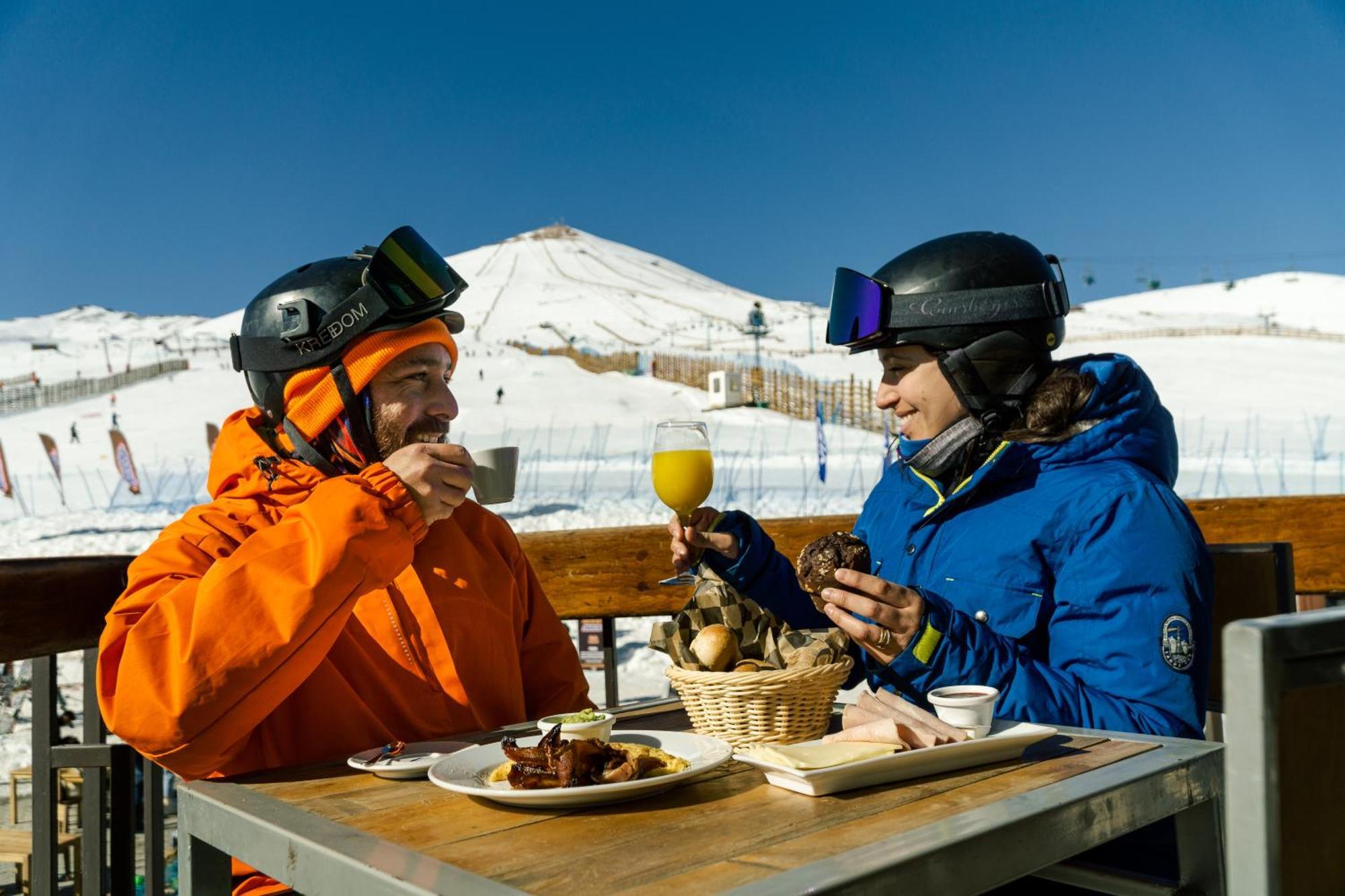 Departamentos Alojamiento Oficial Gran Parador Ski In - Out, Centro De Ski El Colorado, Farellones - Unico Con Descuentos En Servicios Del Centro De Ski Exterior foto